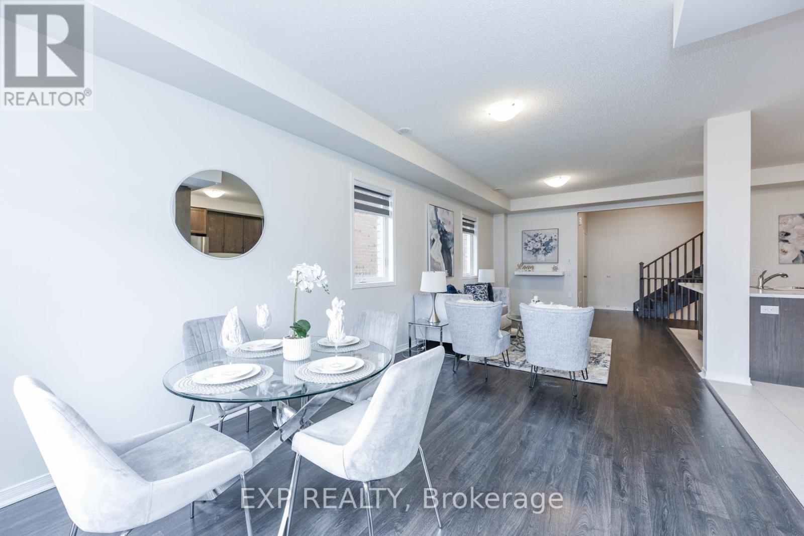 10 Lowes Hill Circle, Caledon, Ontario  L7C 4H5 - Photo 5 - W12500594