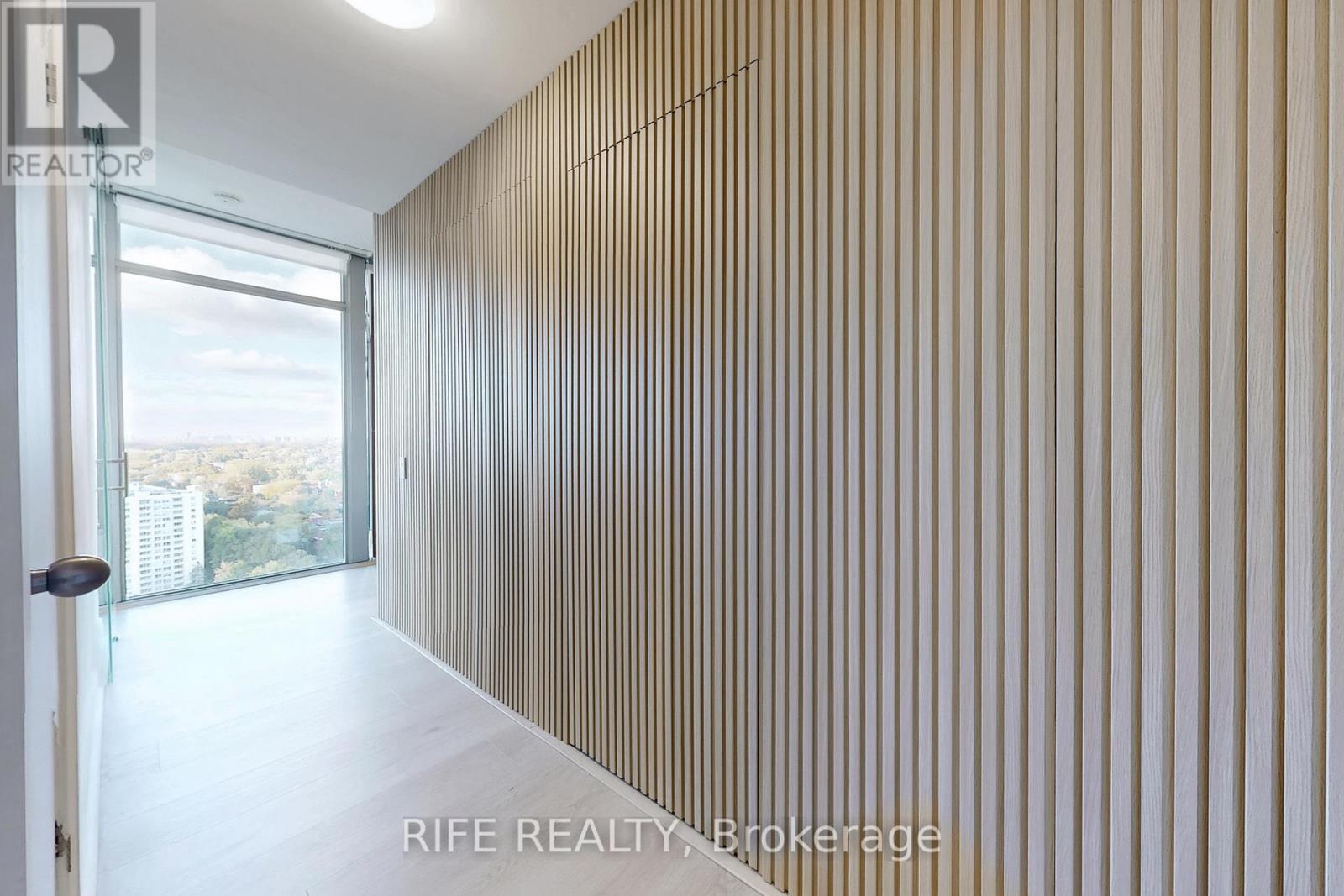 2512 - 103 The Queensway Avenue, Toronto, Ontario  M6S 5B3 - Photo 12 - W12500604