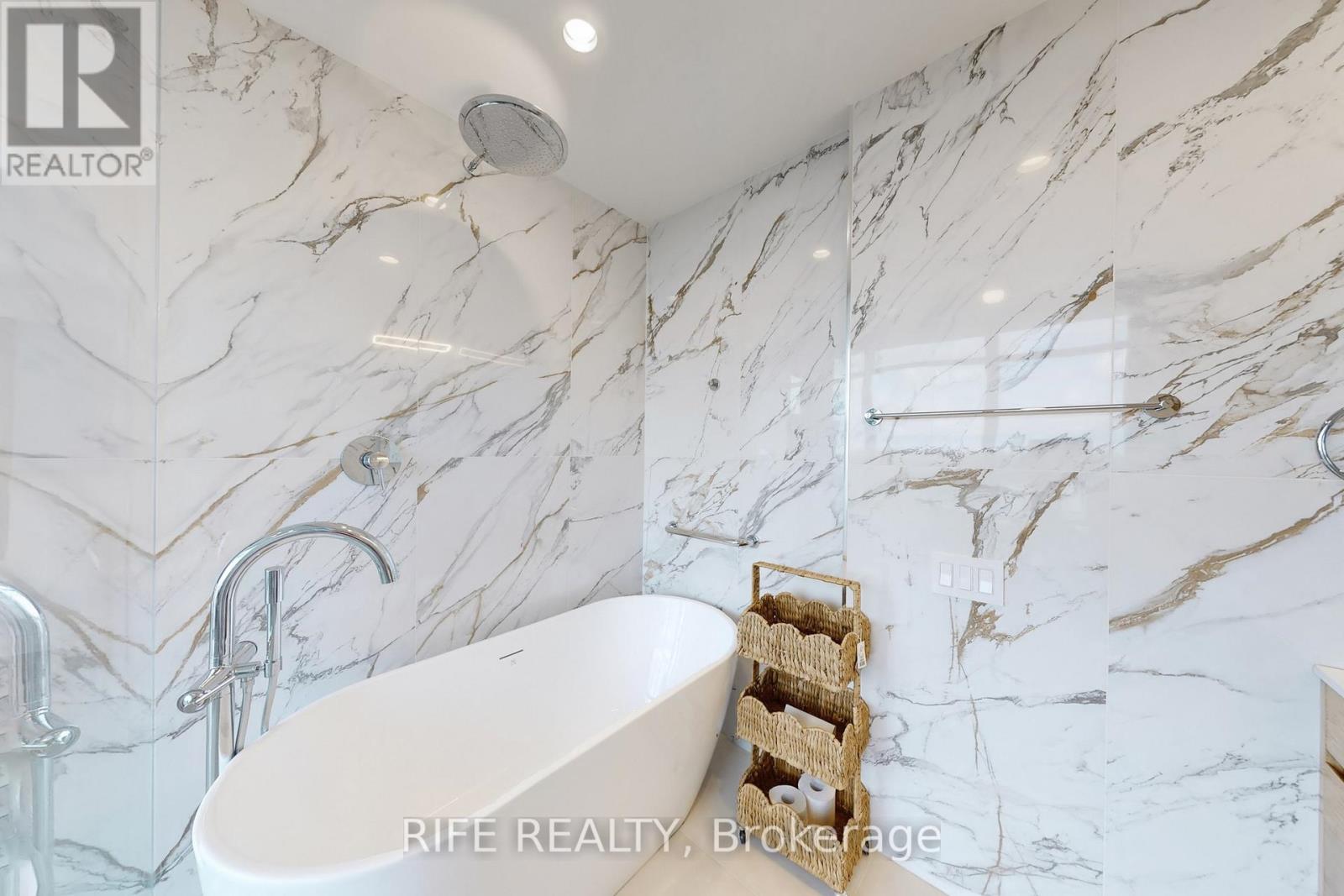 2512 - 103 The Queensway Avenue, Toronto, Ontario  M6S 5B3 - Photo 22 - W12500604