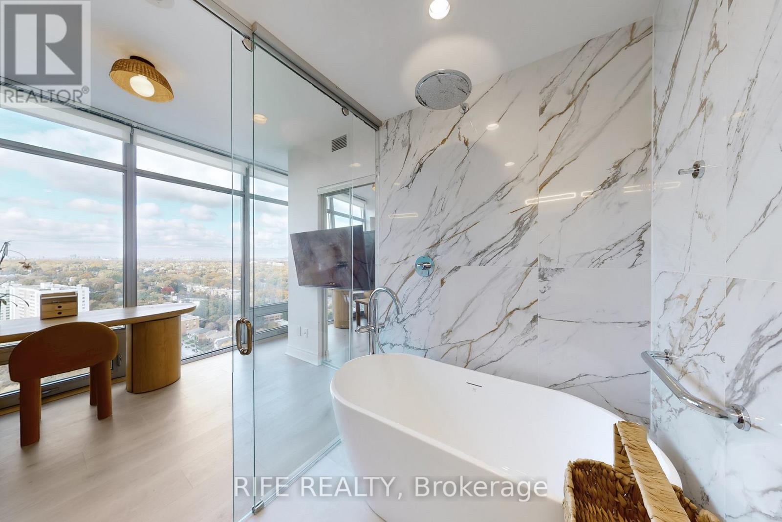 2512 - 103 The Queensway Avenue, Toronto, Ontario  M6S 5B3 - Photo 23 - W12500604