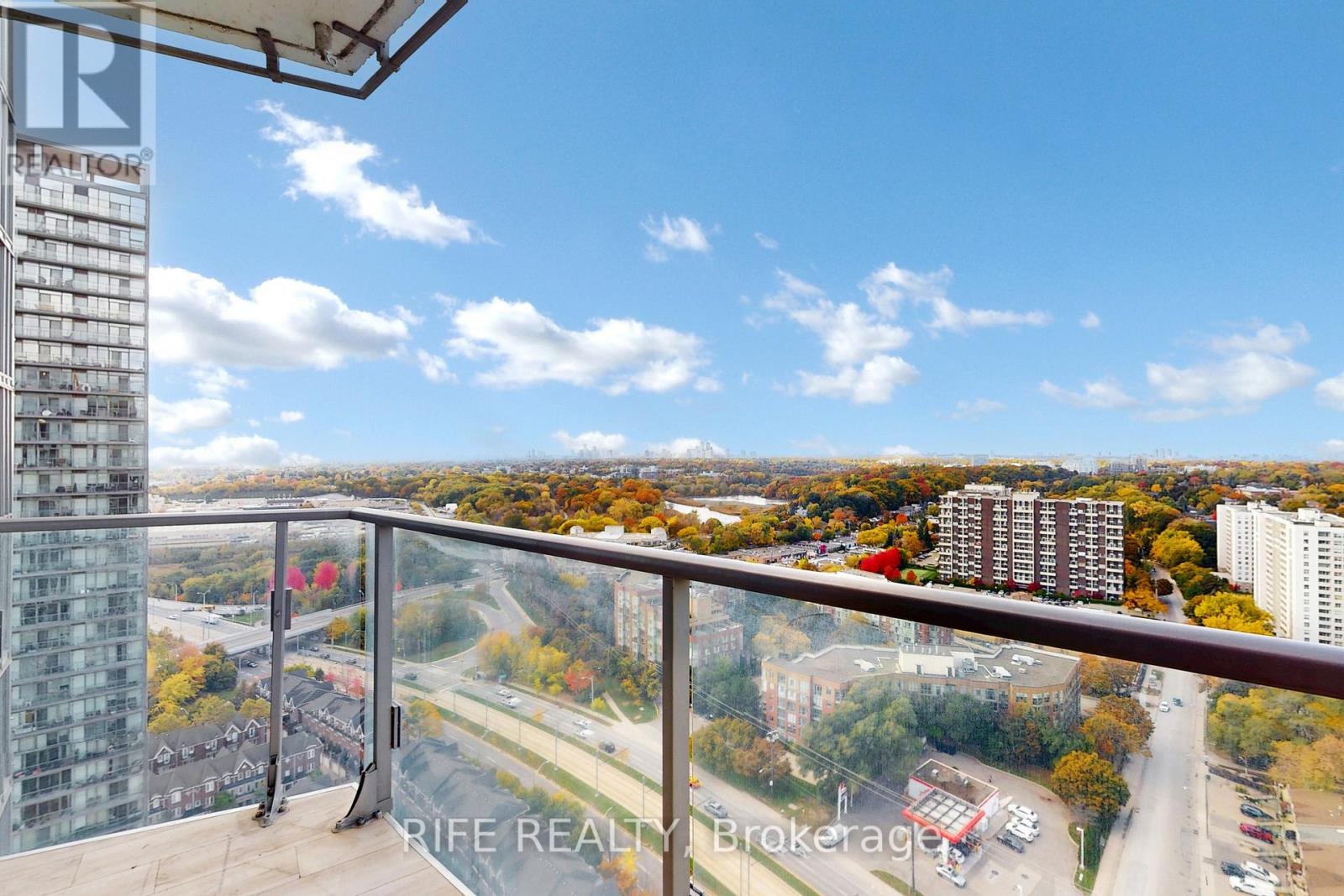 2512 - 103 The Queensway Avenue, Toronto, Ontario  M6S 5B3 - Photo 35 - W12500604