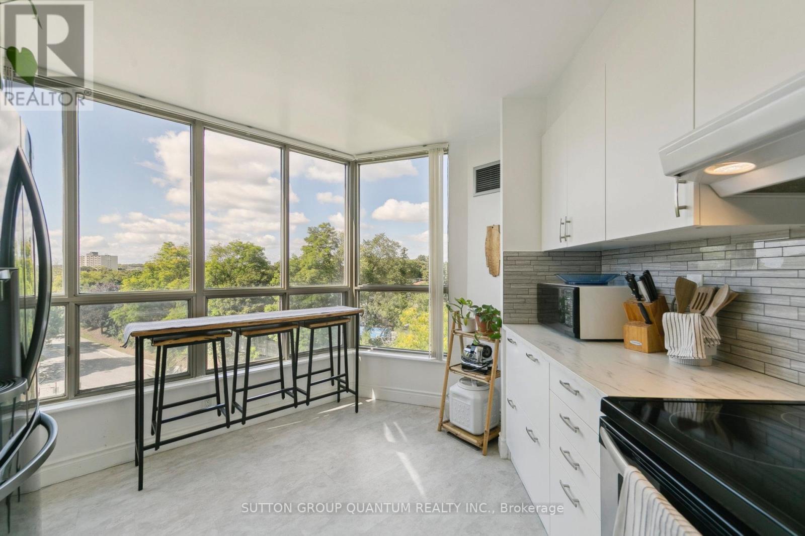 611 - 1110 Walden Circle, Mississauga, Ontario  L5J 4R3 - Photo 8 - W12500608