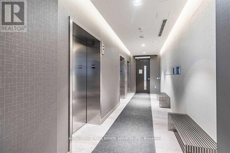 1008 - 2560 Eglinton Avenue W, Mississauga, Ontario  L5M 0Y3 - Photo 6 - W12500632