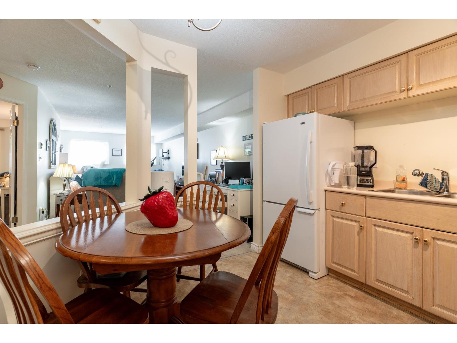 123 12101 80 Avenue, Surrey, British Columbia V3W 5V6 - Photo 11 - R3043554