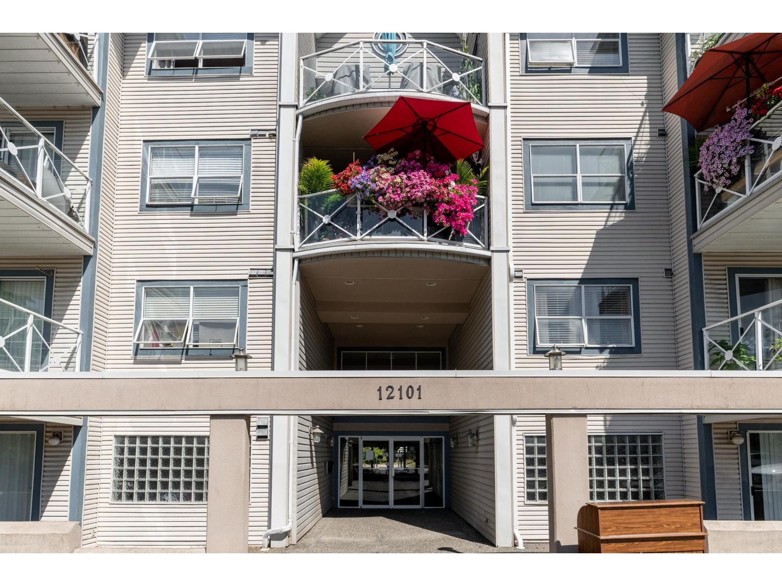 Property at 123 12101 80 AVENUE image 3