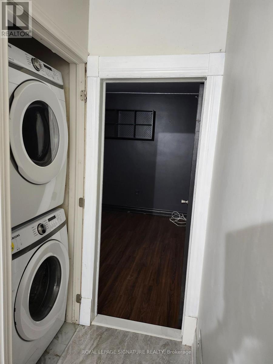 26 Trueman Street, Brampton, Ontario L6W 3B3 - Photo 22 - W12494028