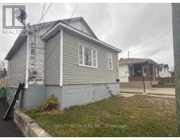 118 WENDE AVENUE, Timmins, Ontario