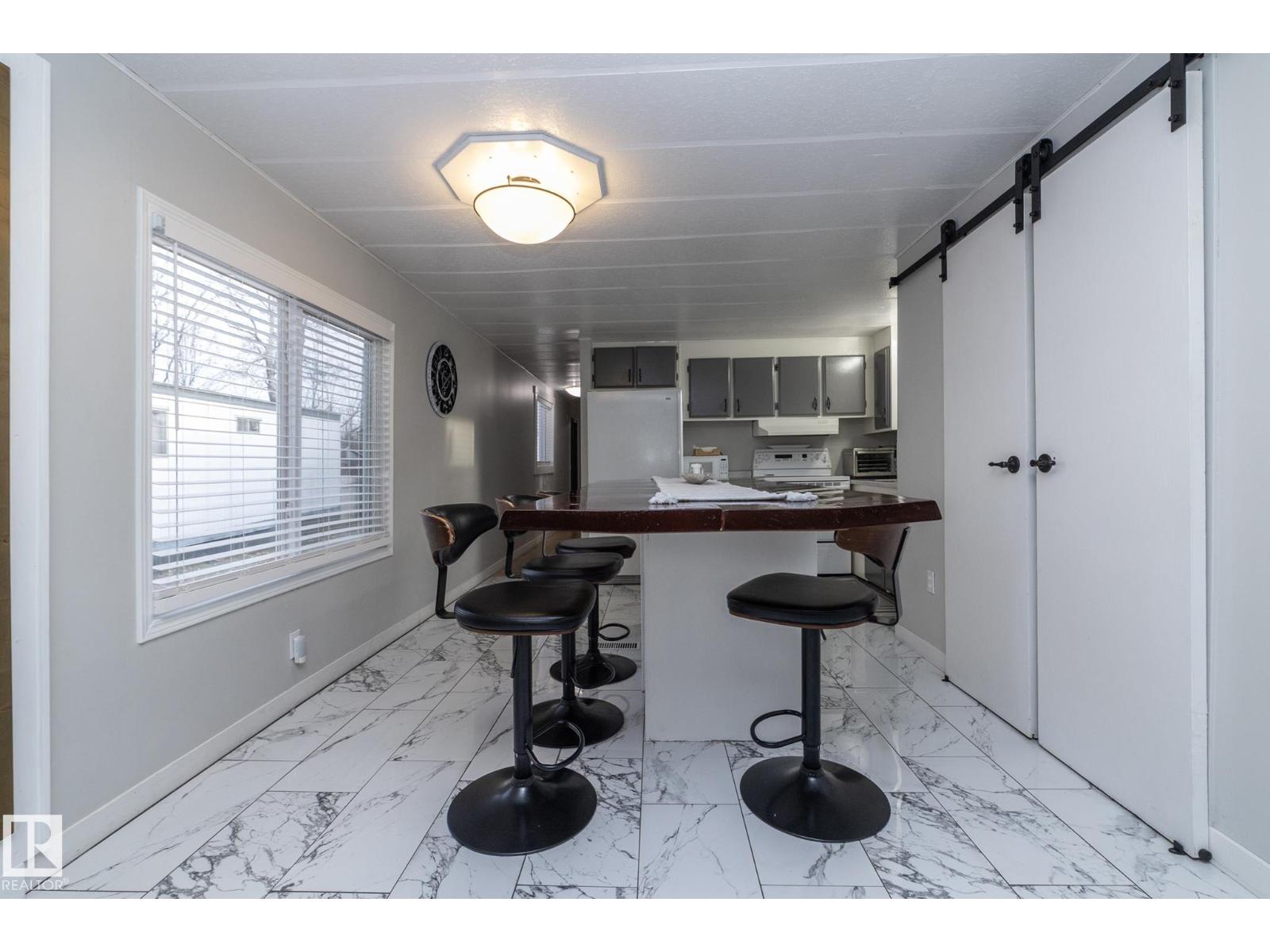 1011 West Mount Cr Nw, Edmonton, Alberta  T5S 1T6 - Photo 7 - E4464447