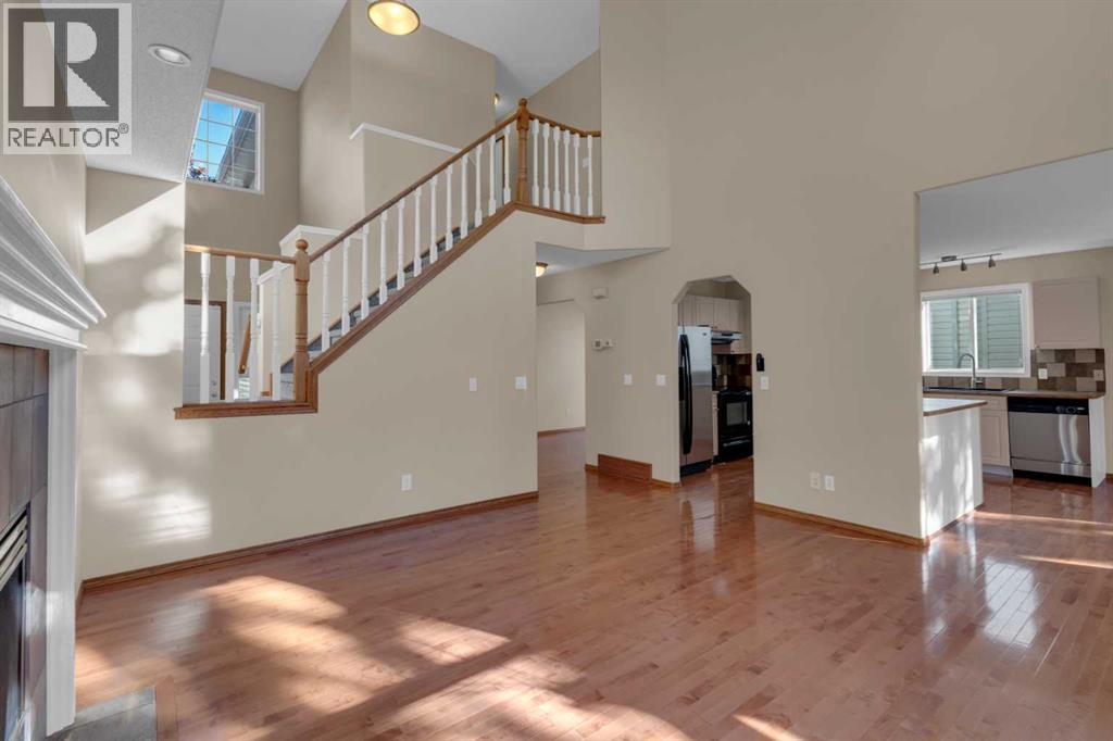 202 Citadel Circle Nw, Calgary, Alberta  T3G 4H7 - Photo 7 - A2266995