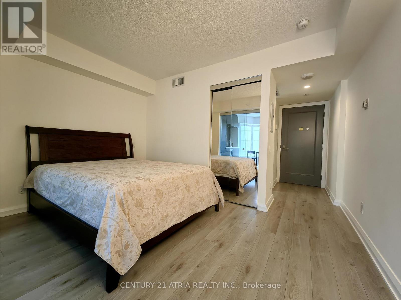 605 - 155 Yorkville Avenue, Toronto, Ontario  M5R 0B4 - Photo 9 - C12500672