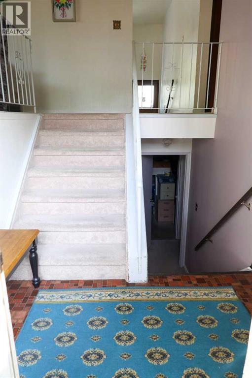 1356 Southdale Crescent Sw, Calgary, Alberta  T2W 1W2 - Photo 13 - A2248844