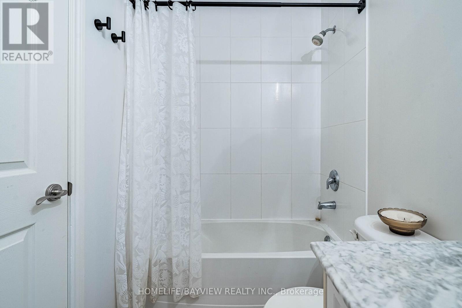 202 John Street W, Bradford West Gwillimbury (Bradford), Ontario  L3Z 1J5 - Photo 23 - N12500662