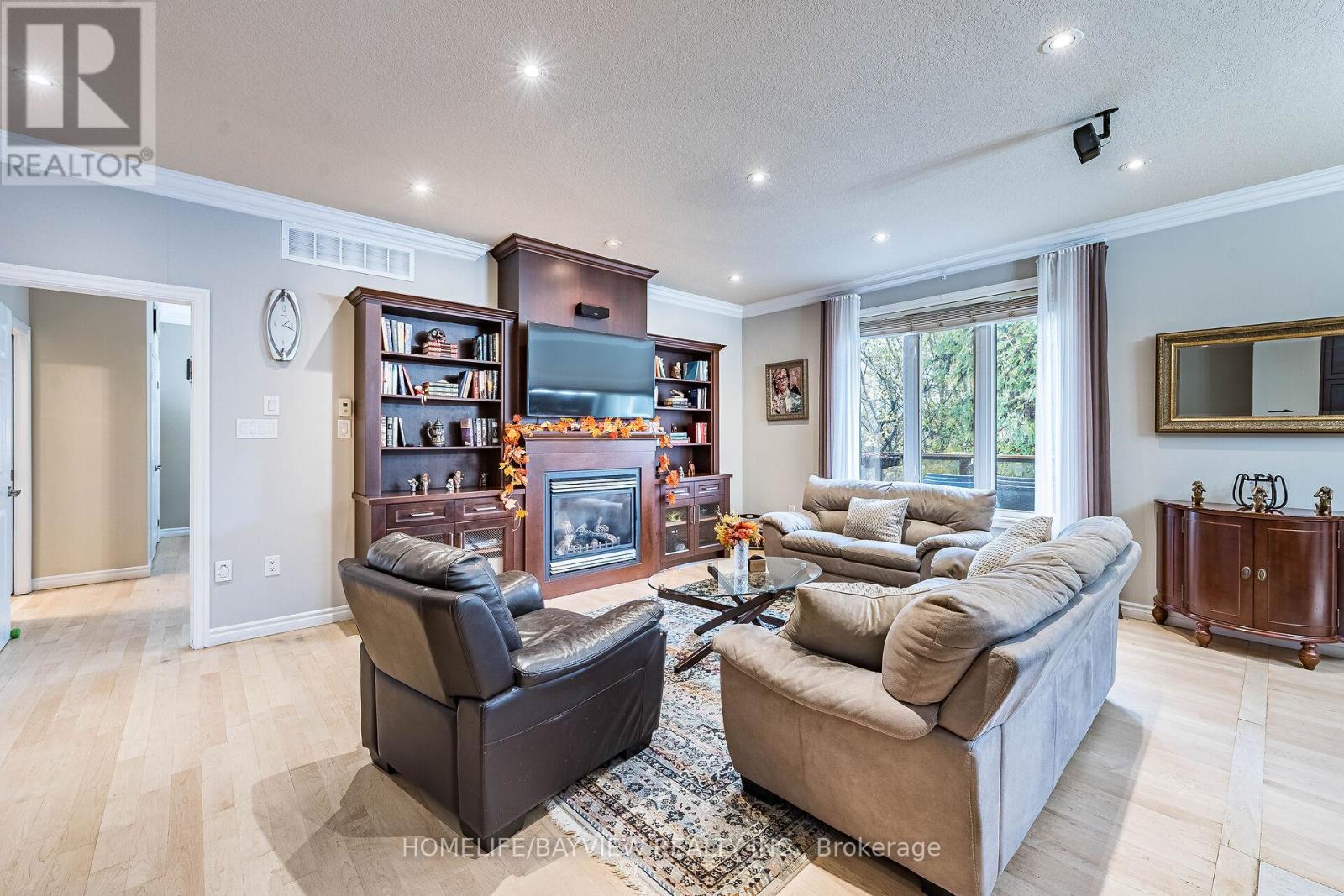 202 John Street W, Bradford West Gwillimbury (Bradford), Ontario  L3Z 1J5 - Photo 6 - N12500662