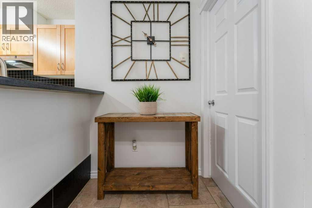 1109, 70 Panamount Drive Nw, Calgary, Alberta T3K 5Z1 - Photo 3 - A2260713