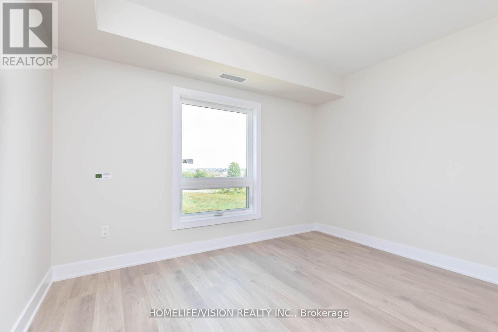 312 - 1 Chef Lane, Barrie, Ontario  L9J 0T1 - Photo 15 - S12500668