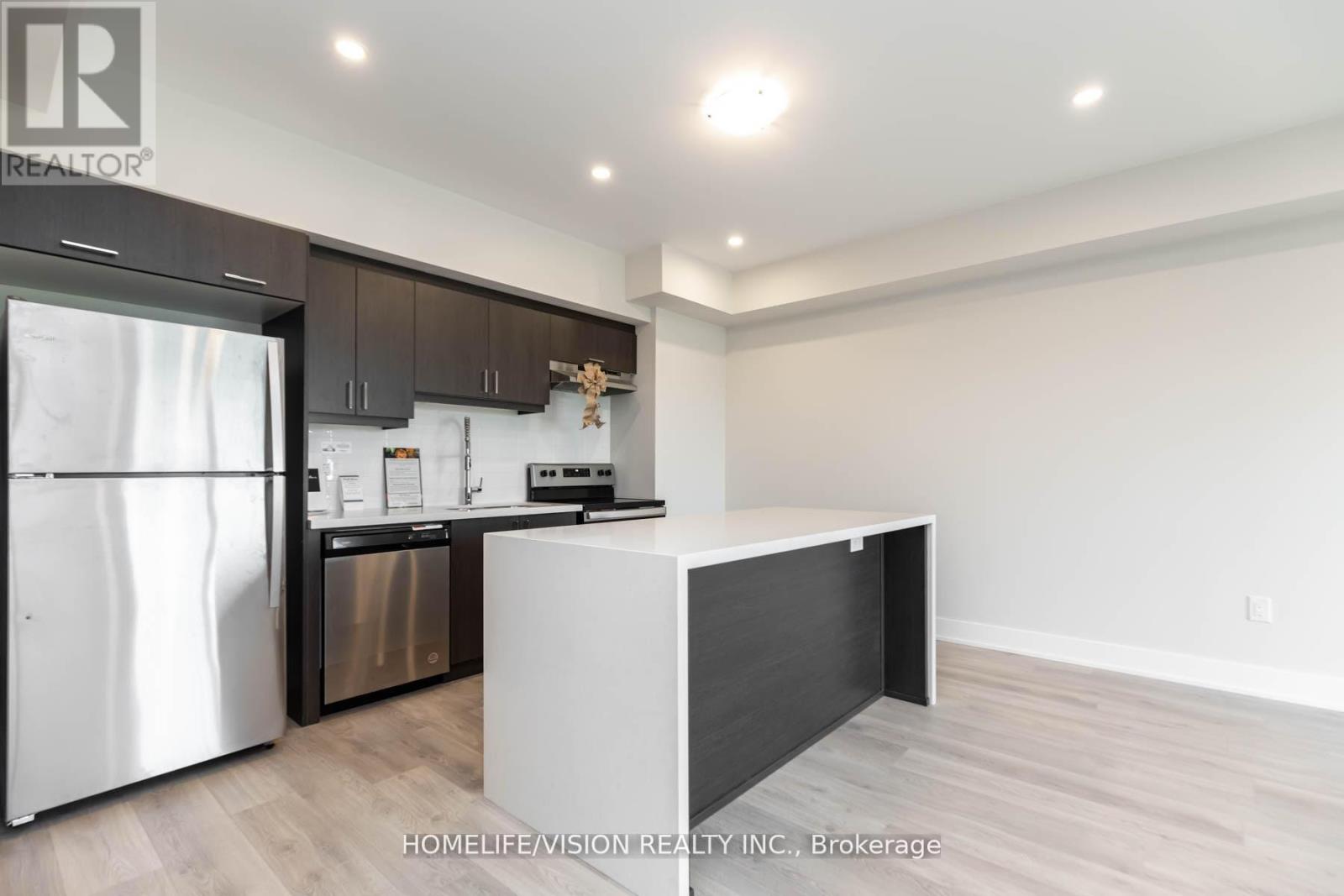 312 - 1 Chef Lane, Barrie, Ontario  L9J 0T1 - Photo 3 - S12500668