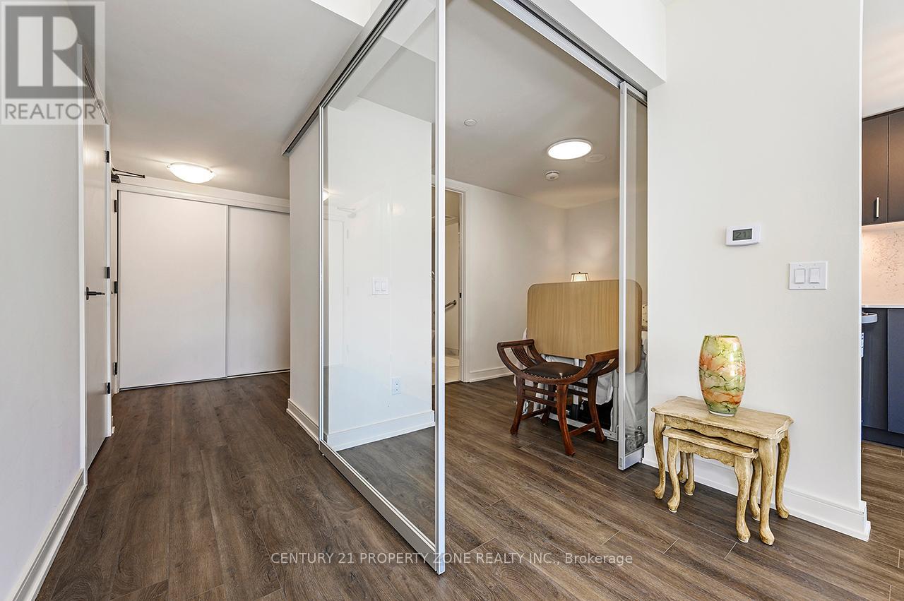 Th 105 - 8010 Derry Road W, Milton, Ontario  L9T 2X5 - Photo 4 - W12500670