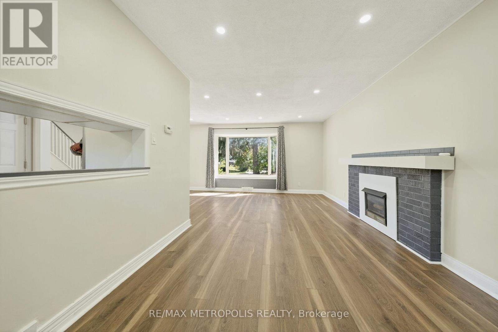 Main - 78 Harold Street, Brampton, Ontario  L6Y 1E4 - Photo 5 - W12500700