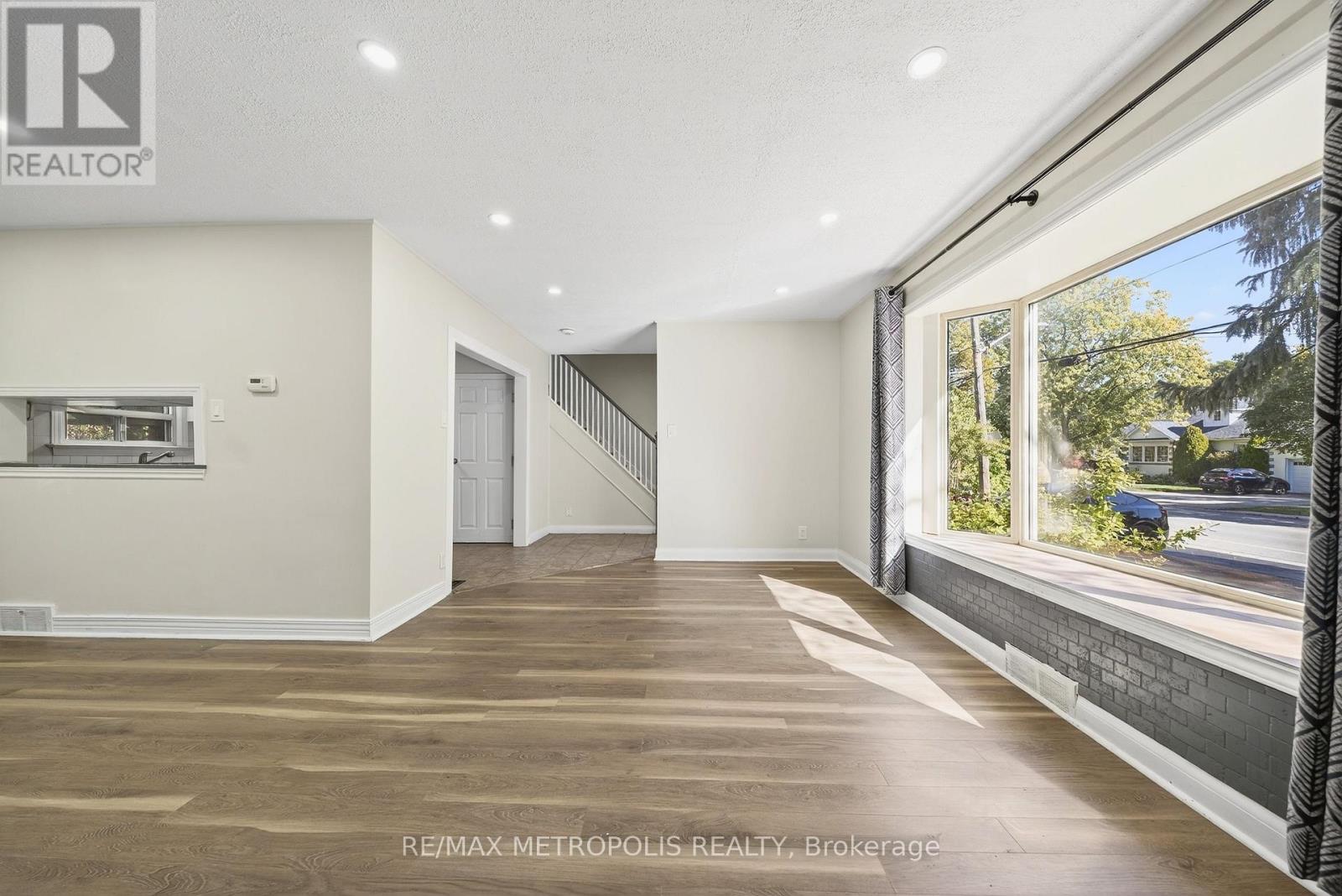 Main - 78 Harold Street, Brampton, Ontario  L6Y 1E4 - Photo 9 - W12500700