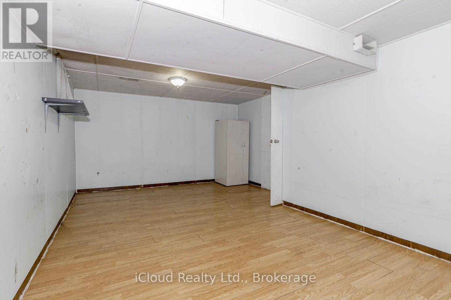 Unit 1 - 7406 Darcel Avenue E, Mississauga, Ontario  L4T 2X7 - Photo 24 - W12497808