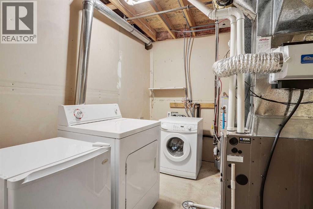 185 Mt Douglas Manor Se, Calgary, Alberta  T2Z 3C8 - Photo 26 - A2263822