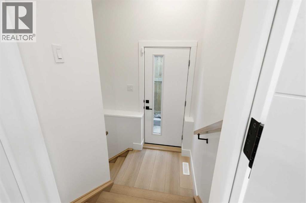 260 22 Avenue Ne, Calgary, Alberta  T2E 1T5 - Photo 31 - A2267476