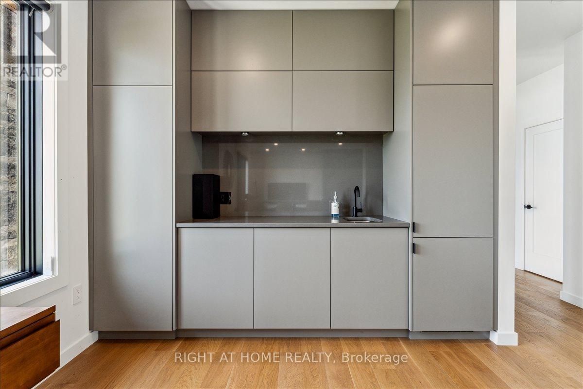 17 Bluewater Parkway, Haldimand, Ontario  N0A 1P0 - Photo 15 - X12500664