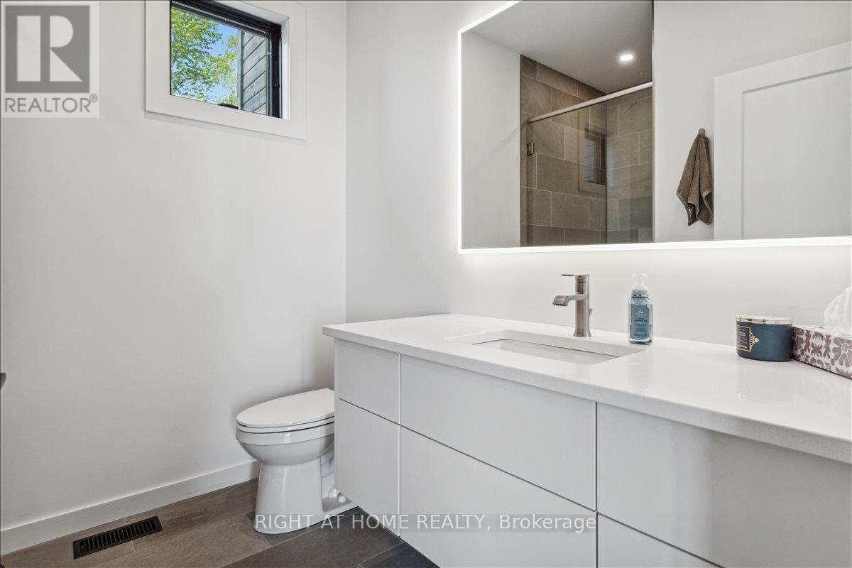 17 Bluewater Parkway, Haldimand, Ontario  N0A 1P0 - Photo 17 - X12500664