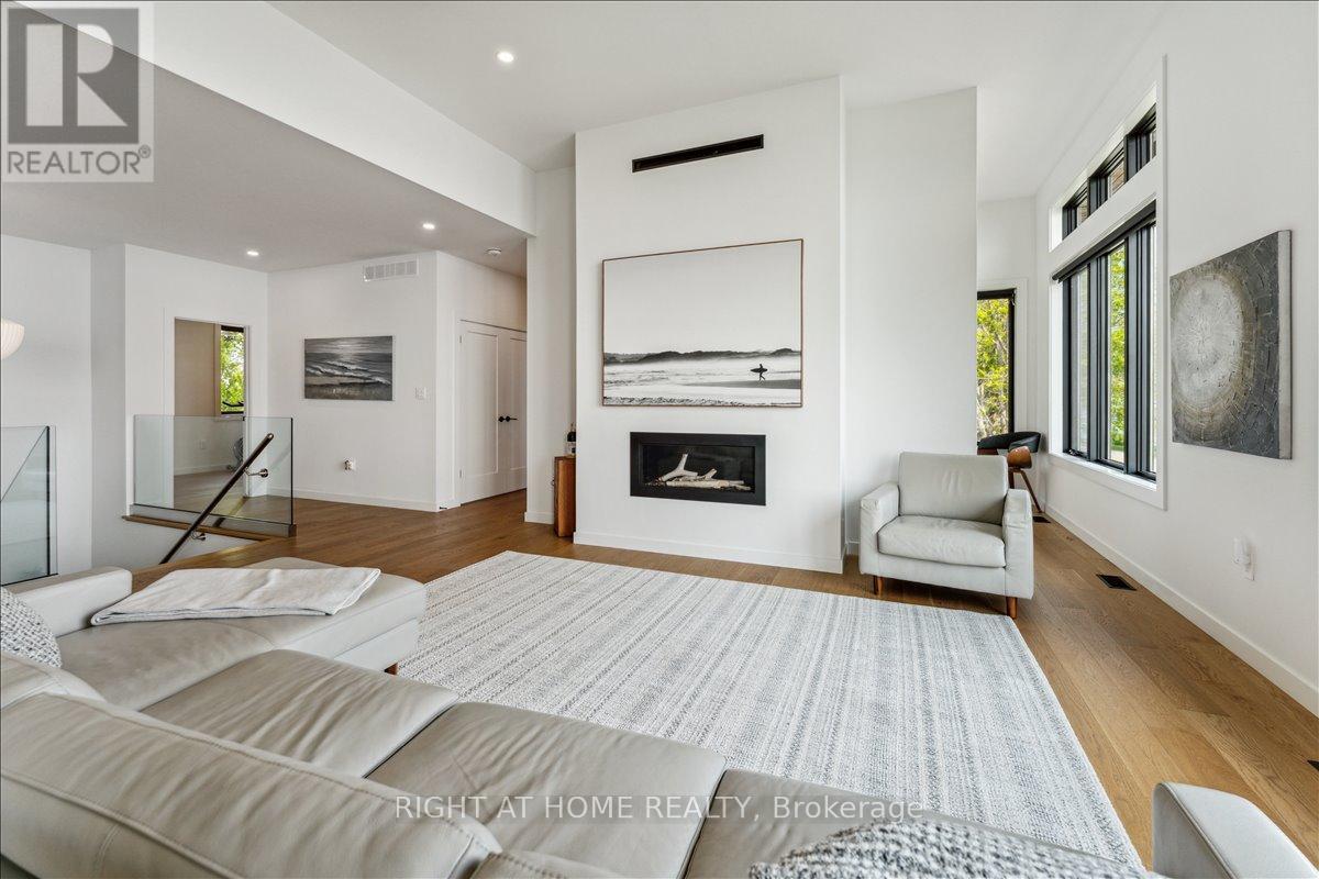 17 Bluewater Parkway, Haldimand, Ontario  N0A 1P0 - Photo 22 - X12500664