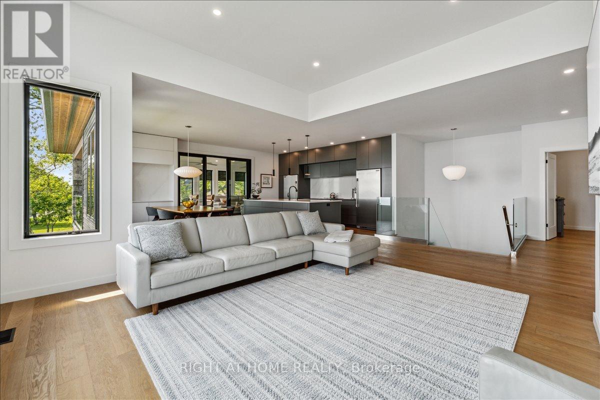 17 Bluewater Parkway, Haldimand, Ontario  N0A 1P0 - Photo 23 - X12500664