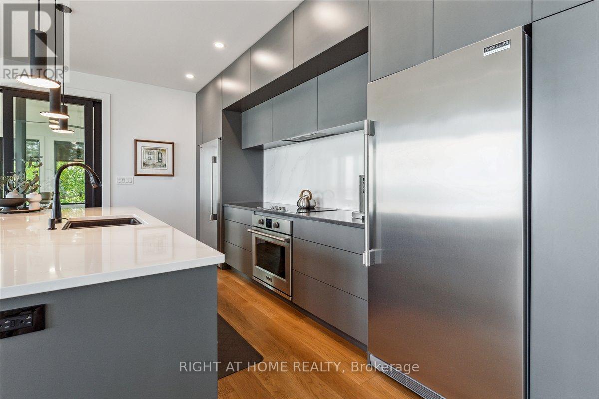 17 Bluewater Parkway, Haldimand, Ontario  N0A 1P0 - Photo 25 - X12500664