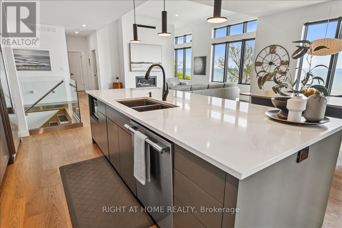 17 Bluewater Parkway, Haldimand, Ontario  N0A 1P0 - Photo 28 - X12500664