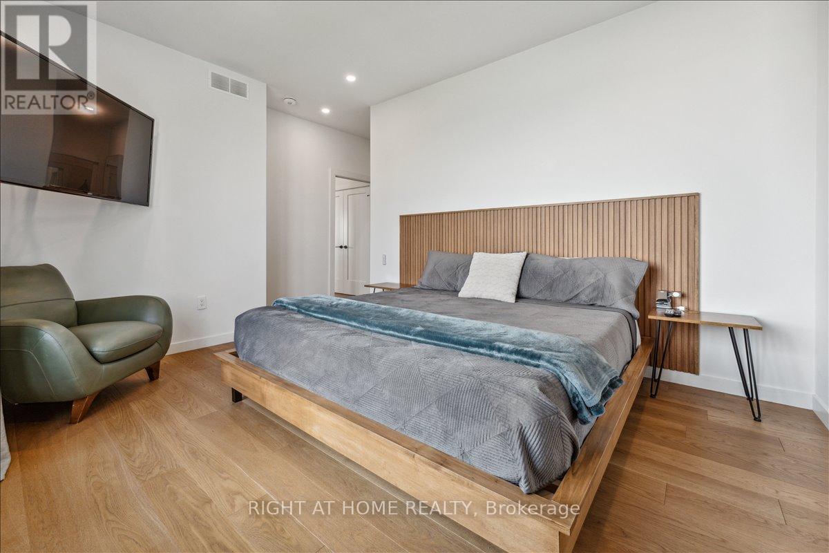 17 Bluewater Parkway, Haldimand, Ontario  N0A 1P0 - Photo 31 - X12500664