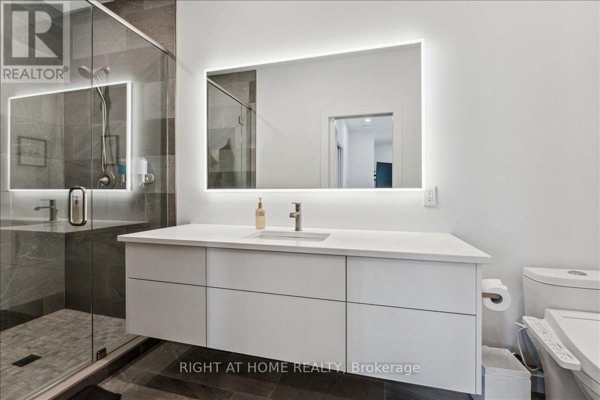 17 Bluewater Parkway, Haldimand, Ontario  N0A 1P0 - Photo 34 - X12500664