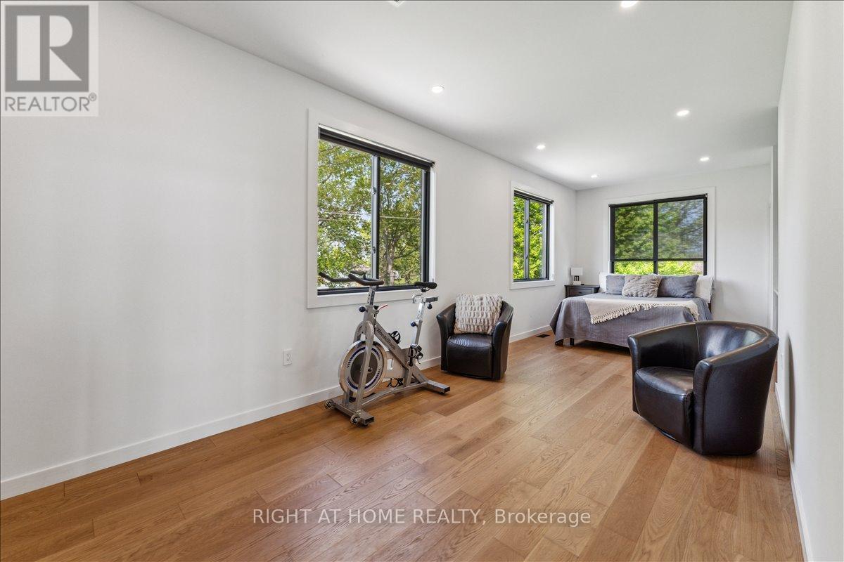 17 Bluewater Parkway, Haldimand, Ontario  N0A 1P0 - Photo 37 - X12500664