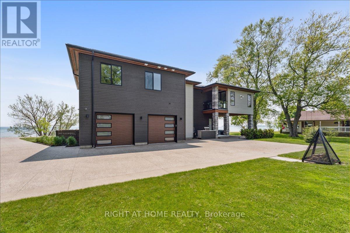 17 Bluewater Parkway, Haldimand, Ontario  N0A 1P0 - Photo 9 - X12500664