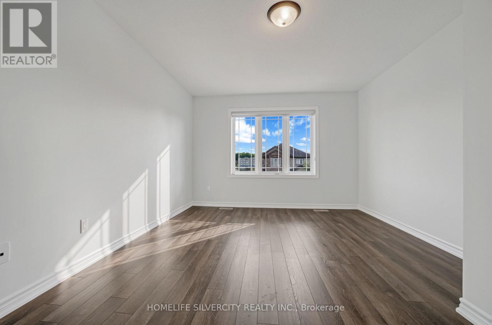 13 Hartfield Street, Ingersoll, Ontario  N5C 0C5 - Photo 24 - X12500686