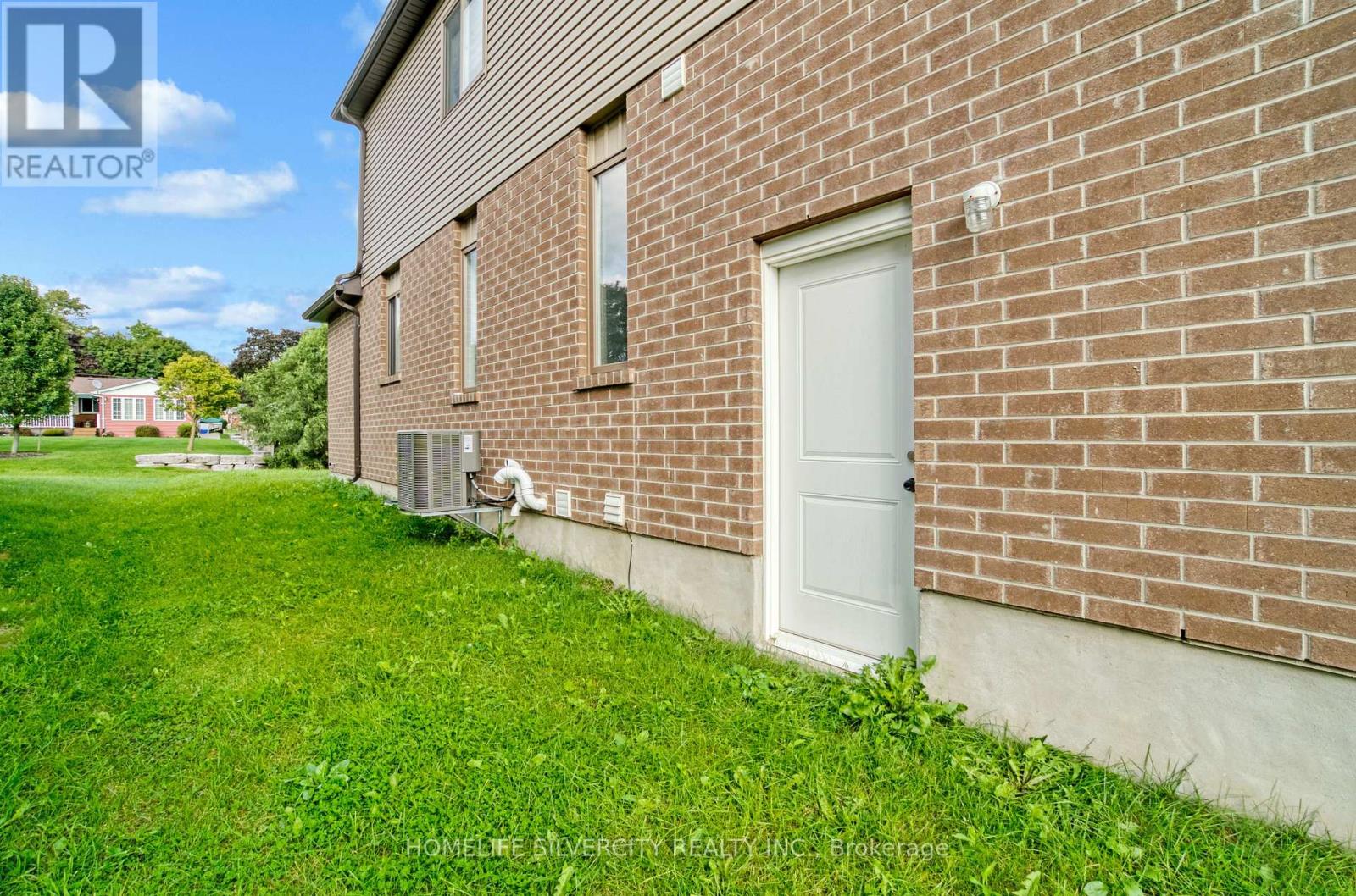 13 Hartfield Street, Ingersoll, Ontario  N5C 0C5 - Photo 34 - X12500686