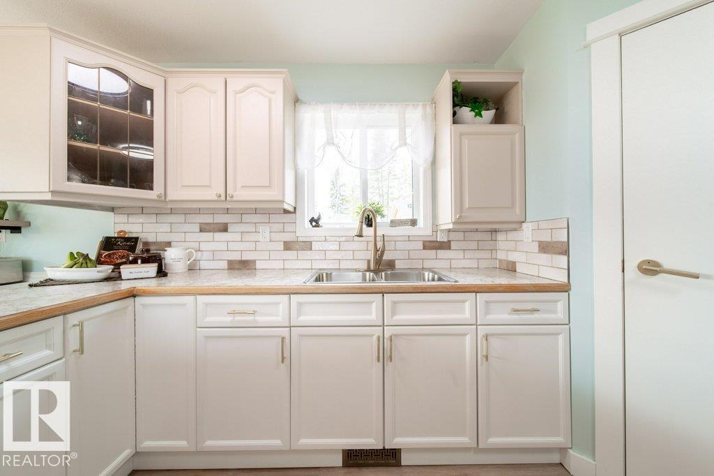 118 2 St W, Rural Wetaskiwin County, Alberta  T0C 0A0 - Photo 17 - E4464448