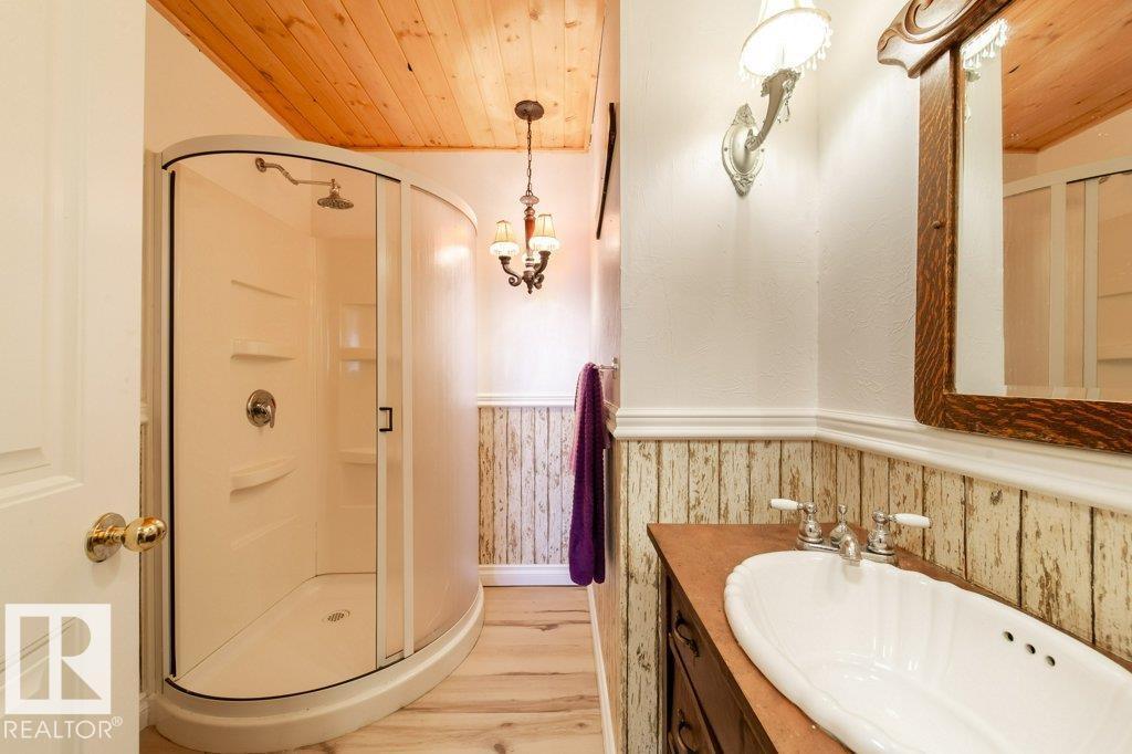 118 2 St W, Rural Wetaskiwin County, Alberta  T0C 0A0 - Photo 25 - E4464448