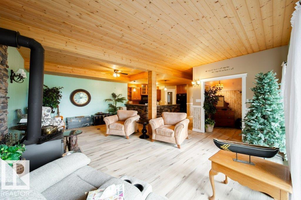 118 2 St W, Rural Wetaskiwin County, Alberta  T0C 0A0 - Photo 34 - E4464448