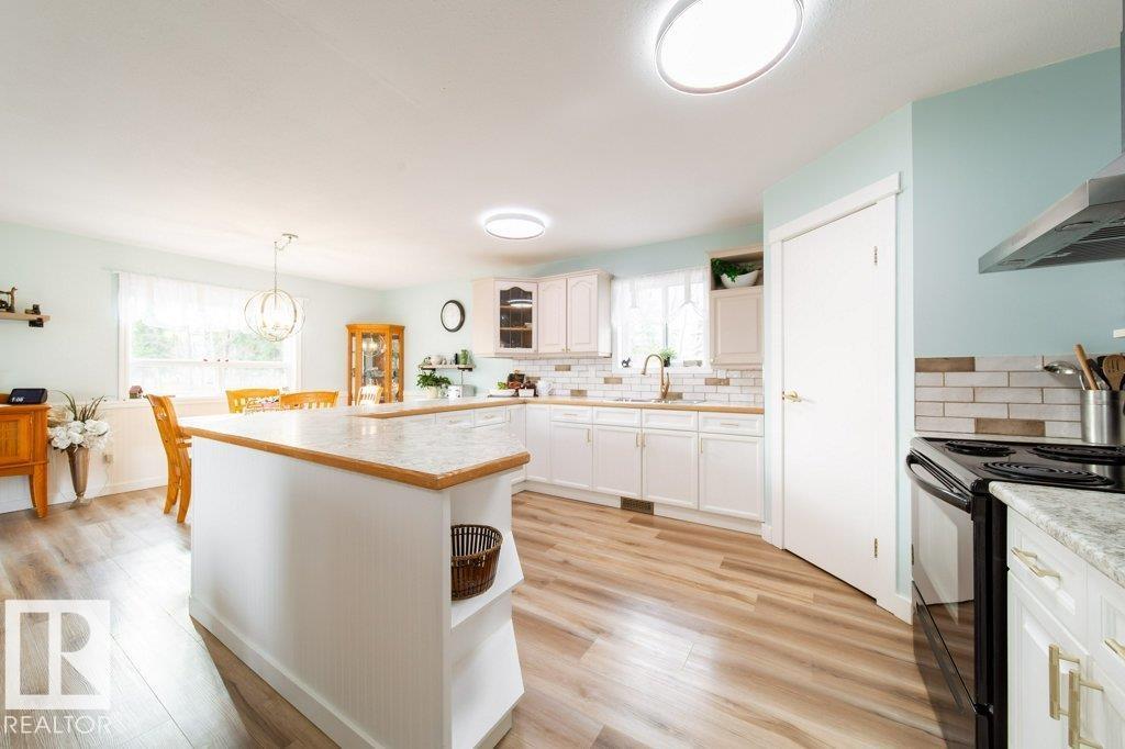 118 2 St W, Rural Wetaskiwin County, Alberta  T0C 0A0 - Photo 8 - E4464448