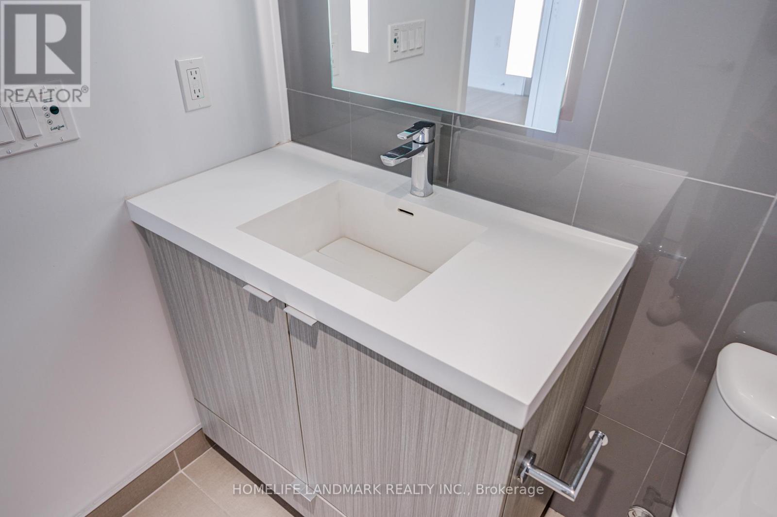 2205 - 575 Bloor Street E, Toronto, Ontario  M4W 0B2 - Photo 28 - C12401722