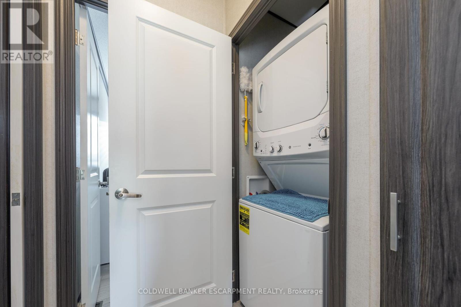 8 Hill - 4449 Milburough Line, Burlington, Ontario  L7P 0C5 - Photo 12 - W12465733