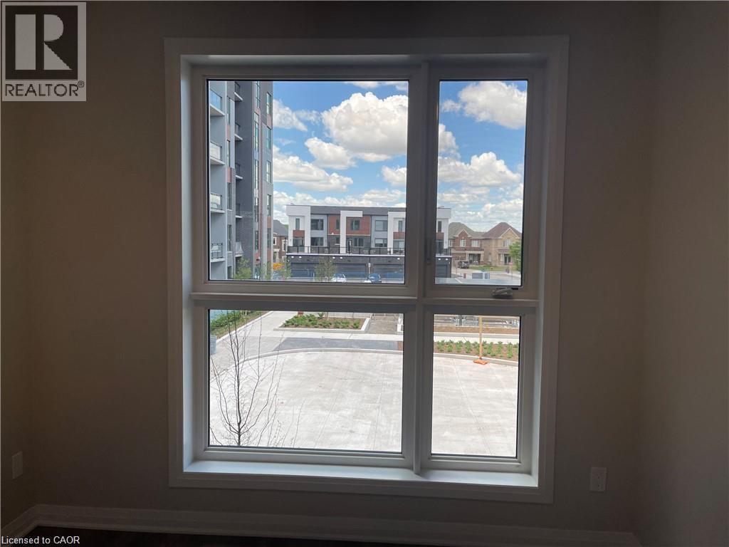 95 Dundas Street W Unit# 202, Oakville, Ontario  L6M 5N4 - Photo 13 - 40784972