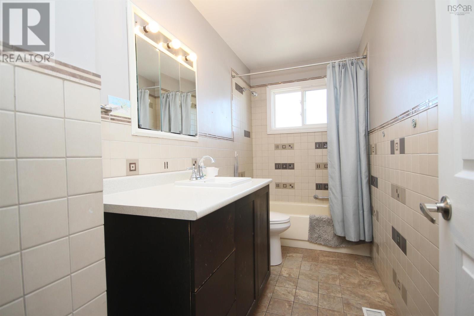 125 Grandique Ferry Road, Louisdale, Nova Scotia  B0E 1V0 - Photo 27 - 202525111