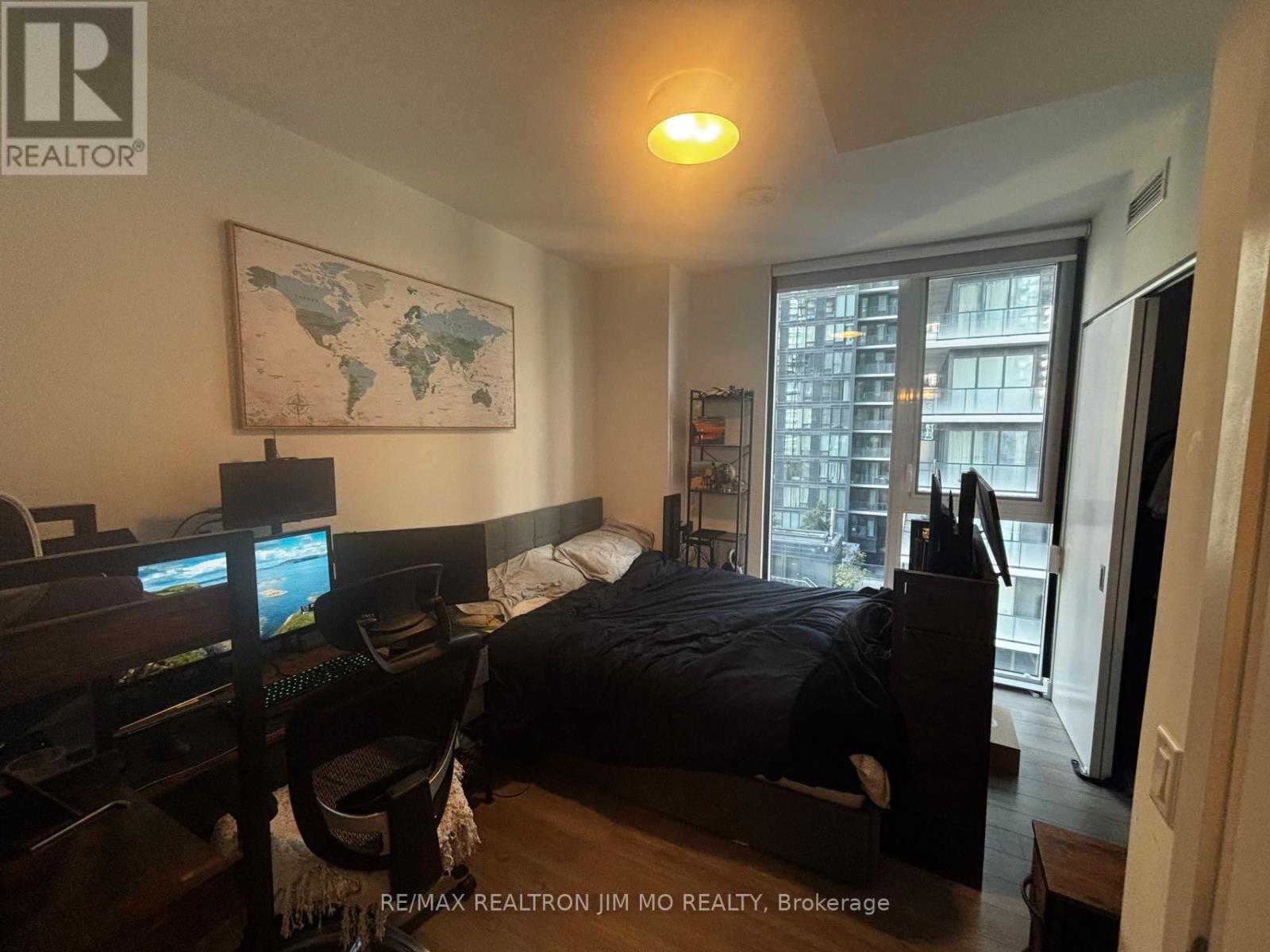 1008 - 357 King Street W, Toronto, Ontario  M5V 0S7 - Photo 6 - C12500706