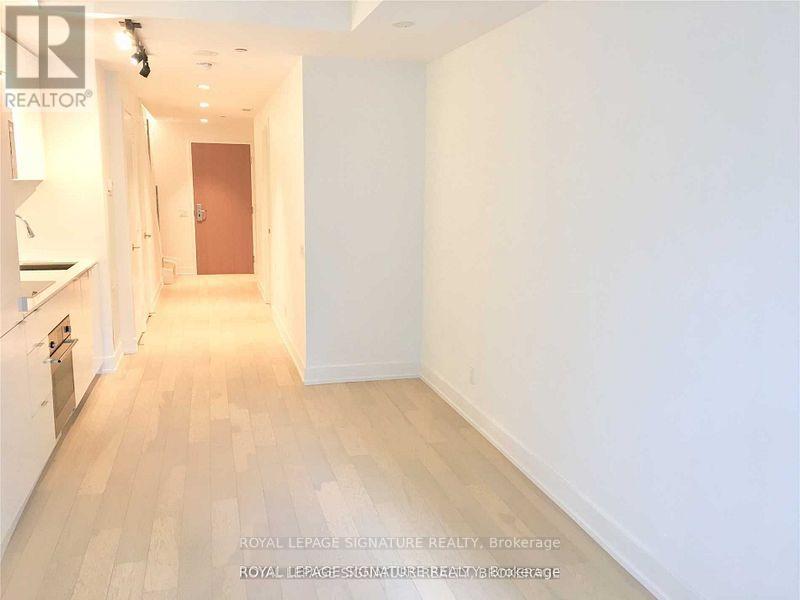 517 - 7 Grenville Street, Toronto, Ontario  M4Y 1A1 - Photo 4 - C12500712