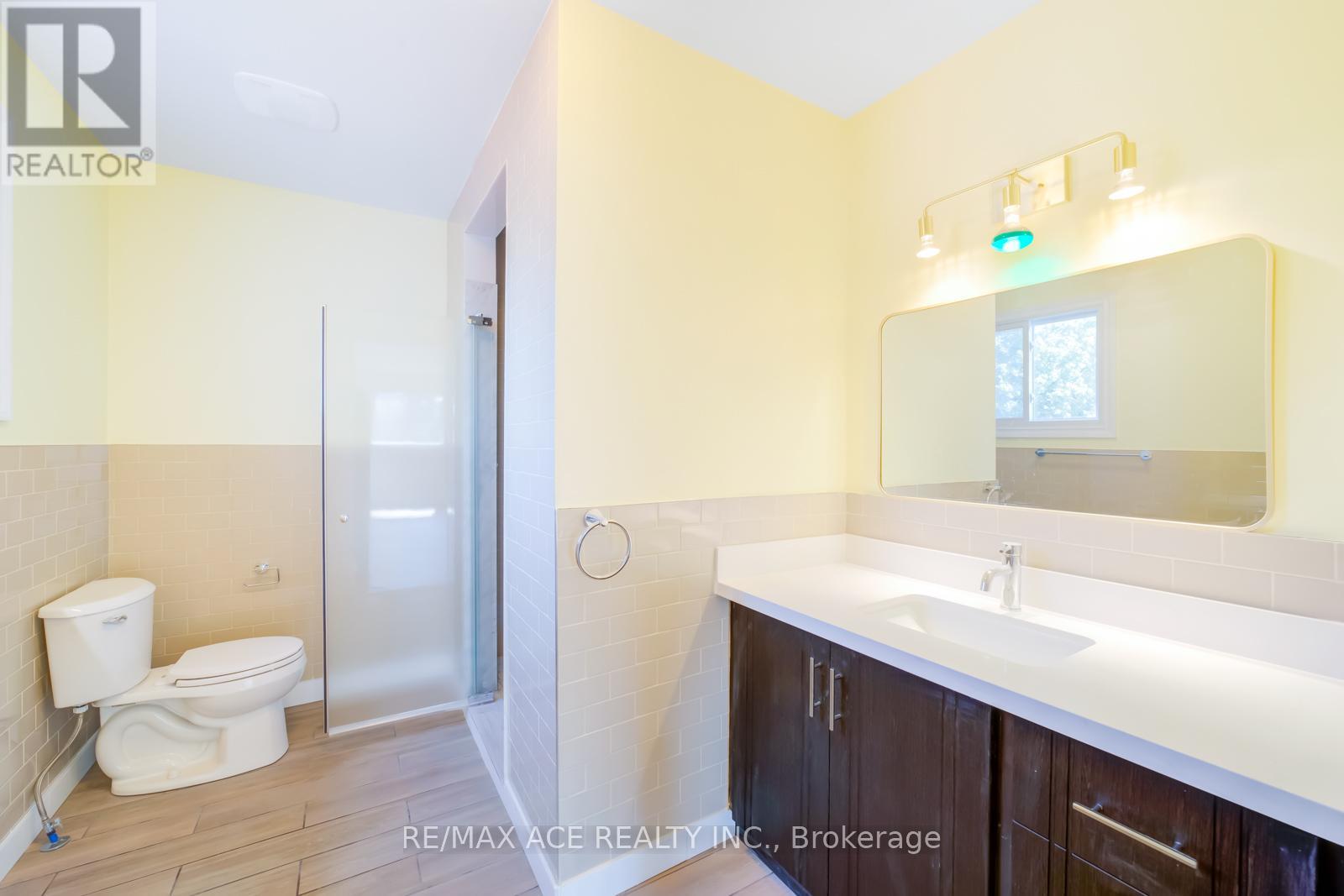 96 Invergordon Avenue, Toronto, Ontario  M1S 2Z2 - Photo 20 - E12500710