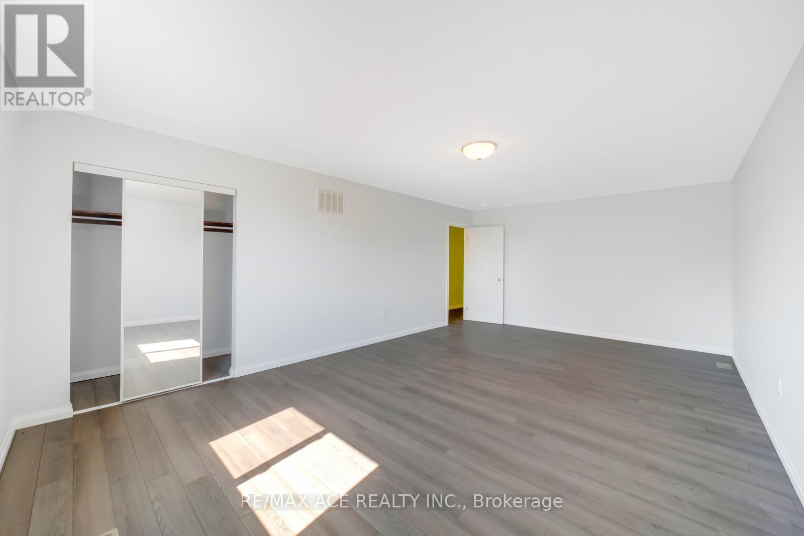 96 Invergordon Avenue, Toronto, Ontario  M1S 2Z2 - Photo 22 - E12500710